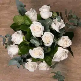 Touche de classe: 12 Roses blanches – Image 5