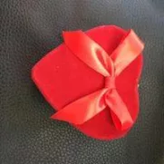 Alternative view of Chocolate heart box
