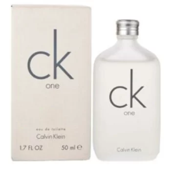 "Calvin Klein CK One Unisexe Eau De Toilette 50ml - La fraîcheur intemporelle de l'élégance unisexe"